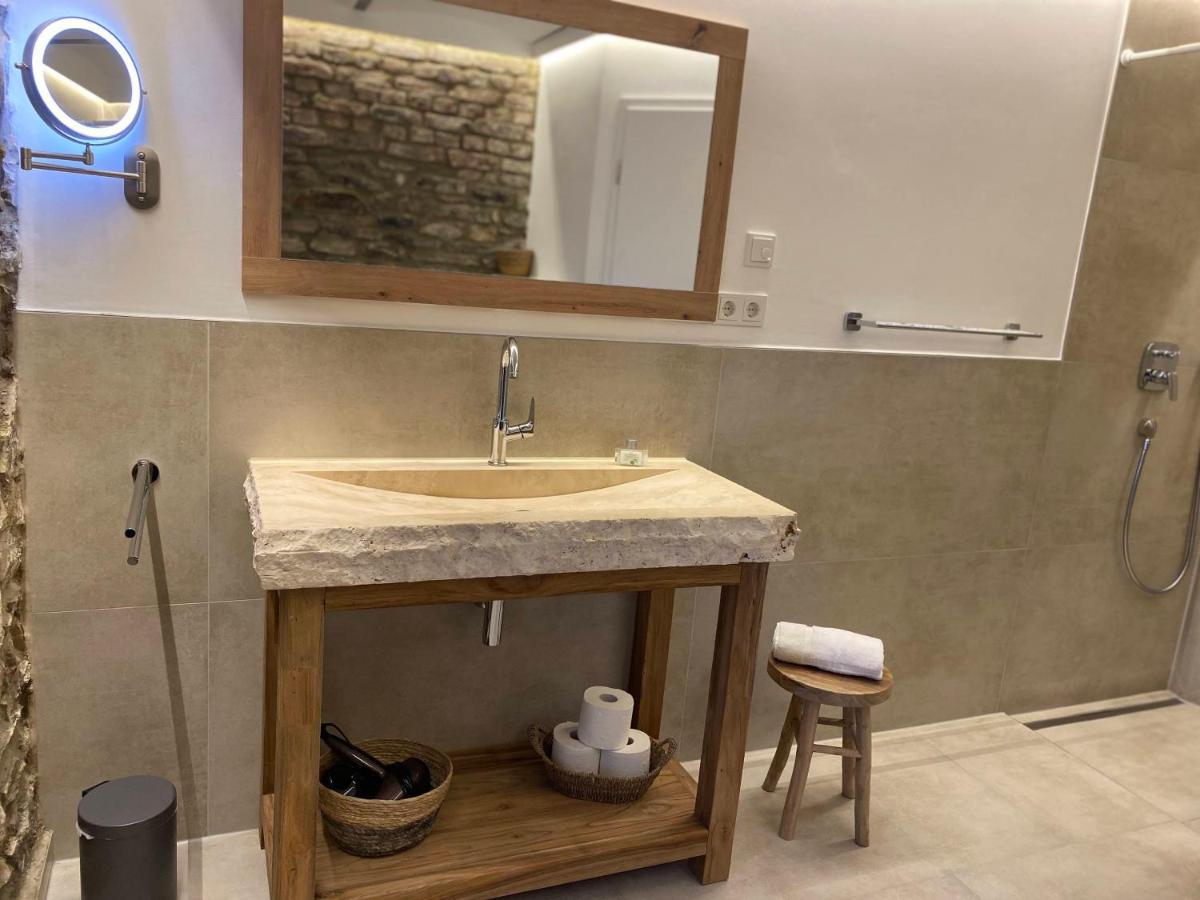 Apartments Im Chateau D'Esprit Höhr-Grenzhausen Eksteriør billede